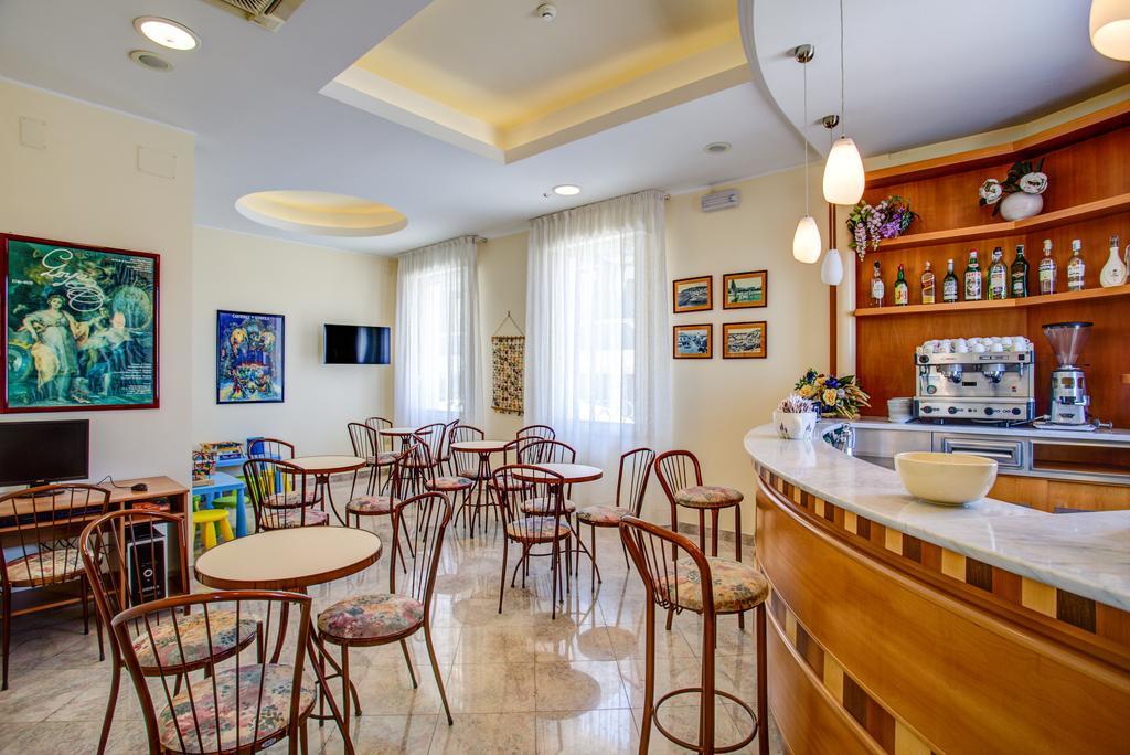 Hotel Olympia 가비체 마레 외부 사진