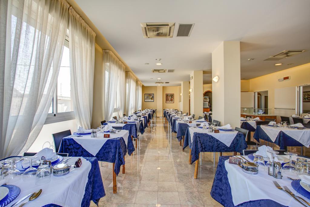 Hotel Olympia 가비체 마레 외부 사진